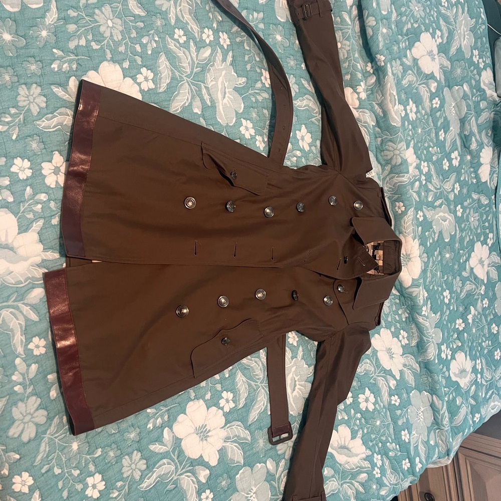 Ladies’ Burberry trench coat, olive green, size 4